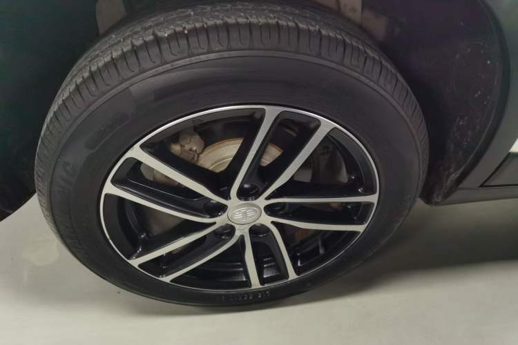 Used Bestune X40 2018 Internet Celebrity Edition 1.6L Automatic Luxury Version
