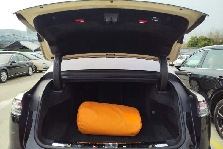 Used Hima S800 2025 Model, Range-Extended Starlight Premium Edition, 5 Seats
