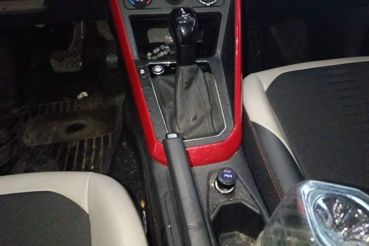 Used Volkswagen Polo 2021 Plus 1.5L Automatic Colorful Tech Edition Gear Lever