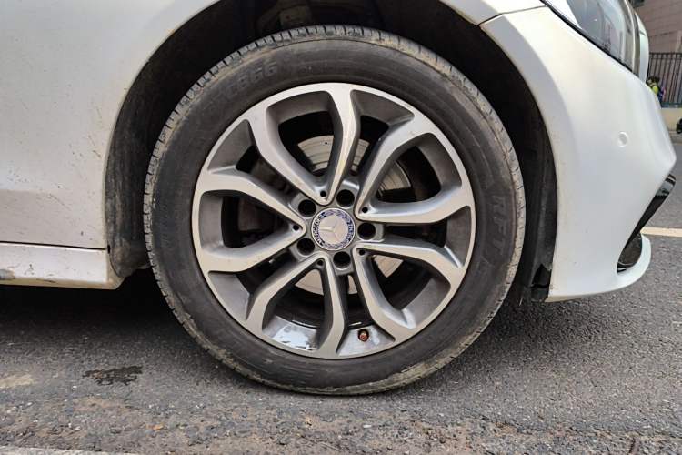 Used Mercedes-Benz C-Class 2017 Restyled C 180 L Fashion Edition Sport Version
