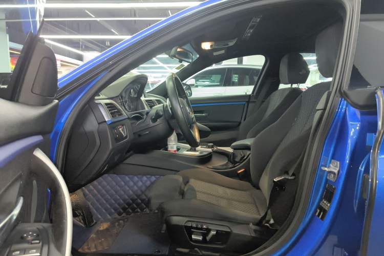 Used BMW 4 Series 2017 425i Gran Coupe Leading Model with M Sport Package