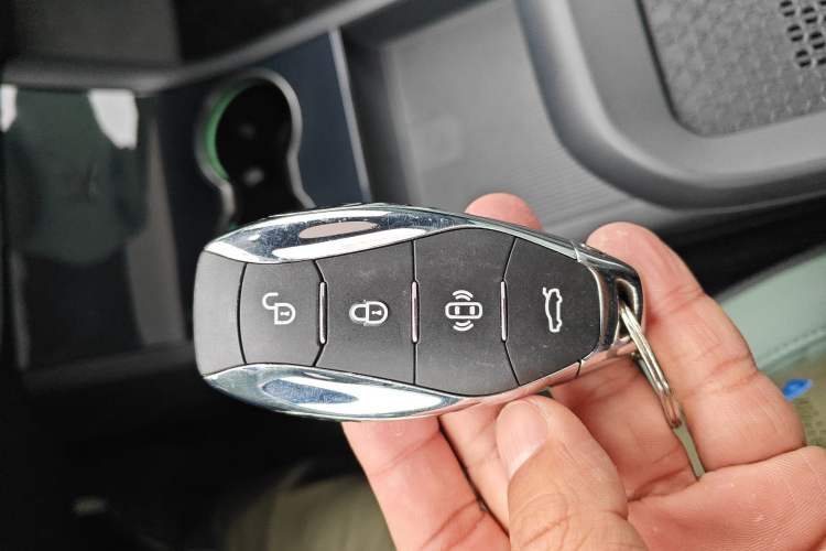 Used Hongqi EH7 2024 690 Pro
