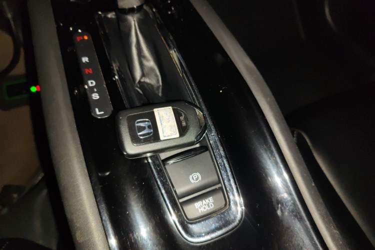 Used Honda Vezel 2017 1.8L CVT Front-Wheel Drive Pioneer Edition
