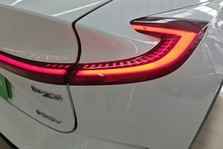 Used Toyota bZ5 2025 Model 550 PRO Smart Driving Edition Right Rear Taillight
