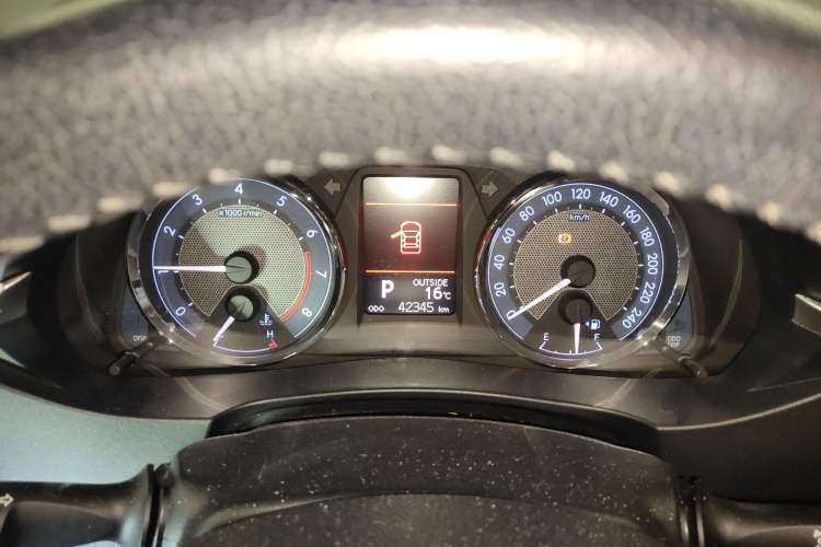 Used Toyota Corolla 2014 1.6L CVT GL-i Leather Edition