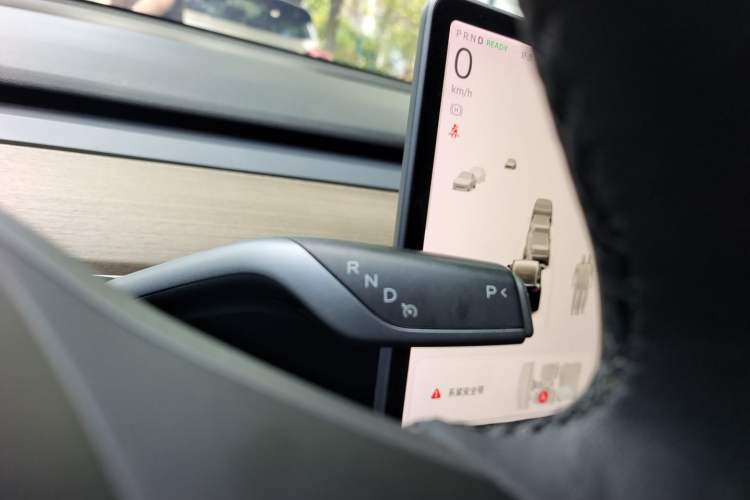 Used Tesla Model Y 2021 Long-Range All-Wheel-Drive Version 3D7