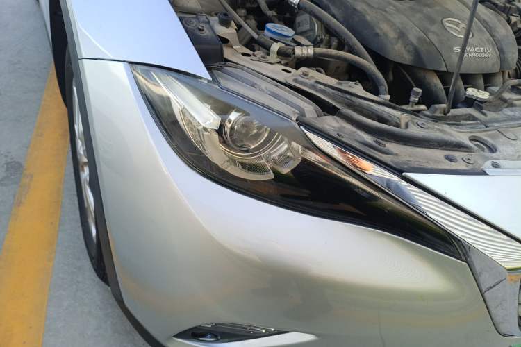 Used Mazda CX-4 2018 2.0L Automatic Two-Wheel Drive Blue Sky Luxury Edition
