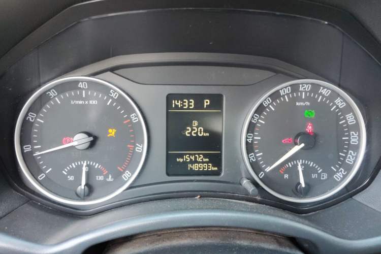 Used Skoda Octavia 2014 1.6L Automatic Yijun Edition Instrument Cluster