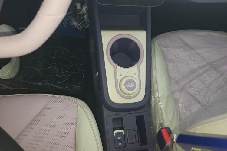 Used Chery Little Ant 2022 Me 301km Romance Phosphate Lithium-Iron
