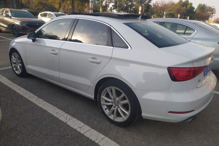 Used Audi A3 2015 Limousine 40 TFSI Automatic Comfort Model