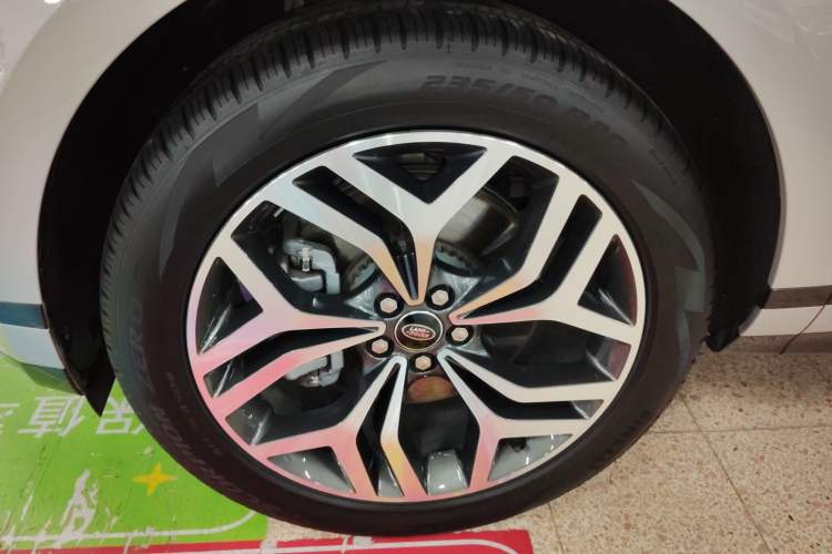 Used Land Rover Range Evoque 2022 Facelifted Aurora L 249 PS R-Dynamic Luxury Edition
