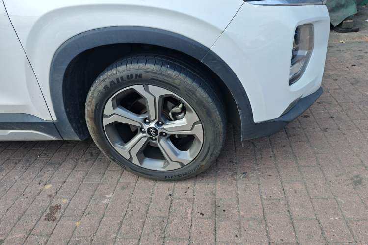 Used Hyundai Santa Fe 2019 380 TGDi GLS Automatic 2WD Luxury Version China VI Standard
