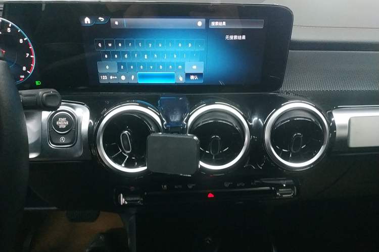 Used Mercedes-Benz GLB 2022 Second Facelift GLB 200 Fashion Edition
