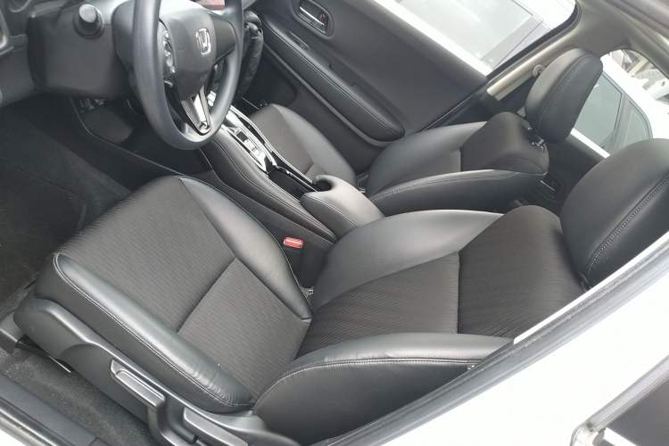 Used Honda Vezel 2019 1.5L CVT Pioneer Edition China VI Left Front Seat