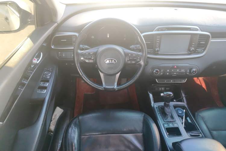 Used Kia Sorento 2015 Sorento L 2.4L Gasoline 4WD Elite Edition 7 Seats China V Emission Standard Steering Wheel