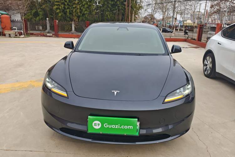 Used Tesla Model 3 2023 Rear-Wheel-Drive Version
