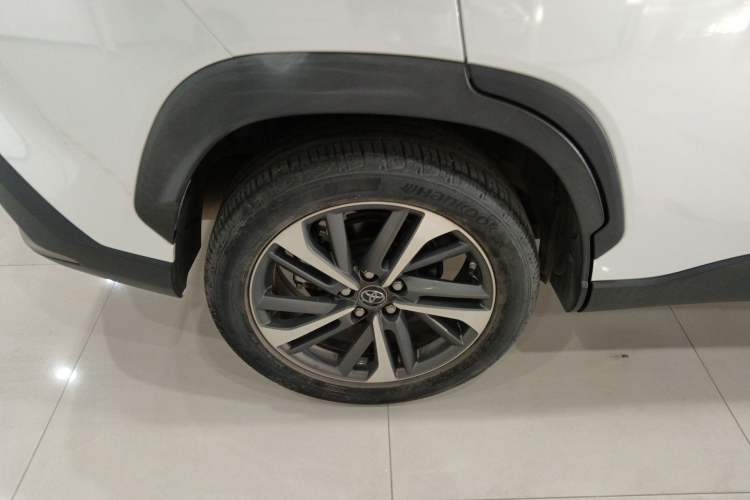 Used Toyota FRONTLANDER 2022 2.0L CVT Luxury PLUS Edition