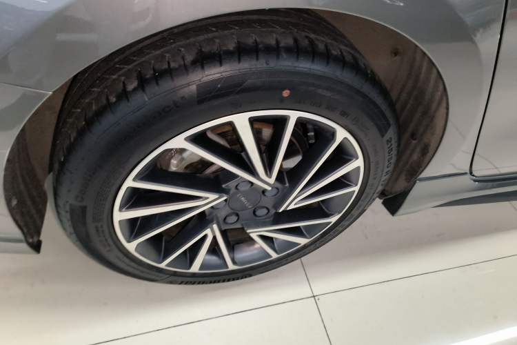 Used Lynk & Co 03 2022 1.5TD DCT JingPlus
