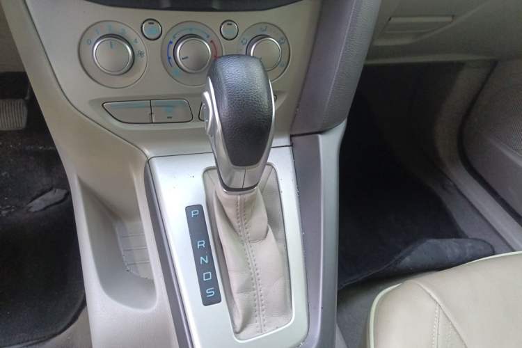 Used Ford Focus 2012 Sedan 1.6L Automatic Comfort Model
