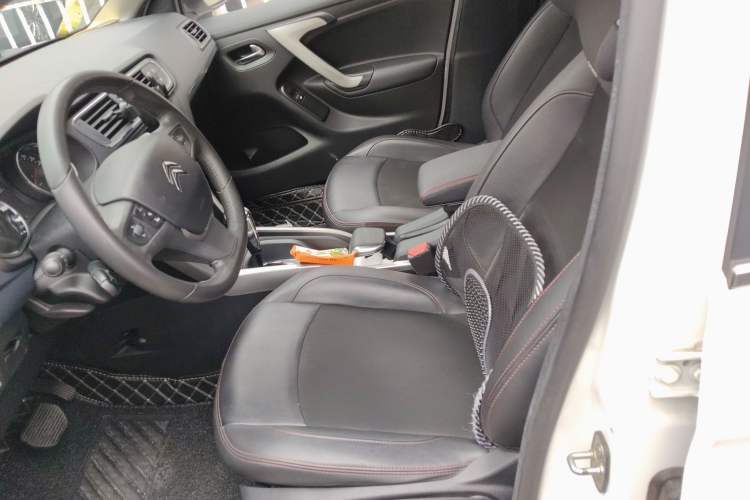 Used Citroen C3-XR 2015 1.6L Automatic Smart Version Left Front Seat