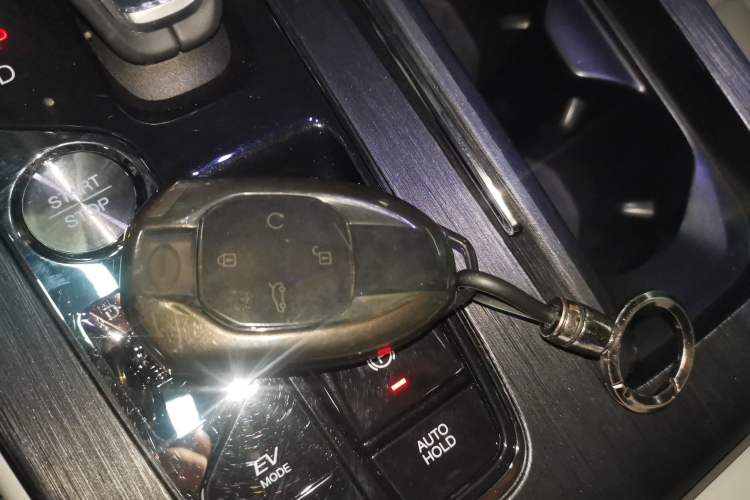 Used GAC Trumpchi GS8 2022 Double-Energy Series 2.0TM Four-Wheel Drive Premium Edition (7 Seats) Vehicle Key