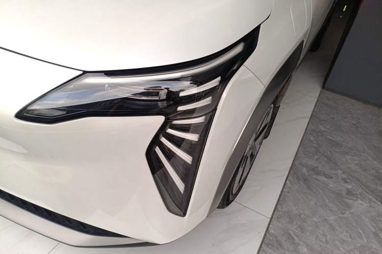 Used AION Y 2023 Plus 610 Enjoy Edition Left Front Headlight