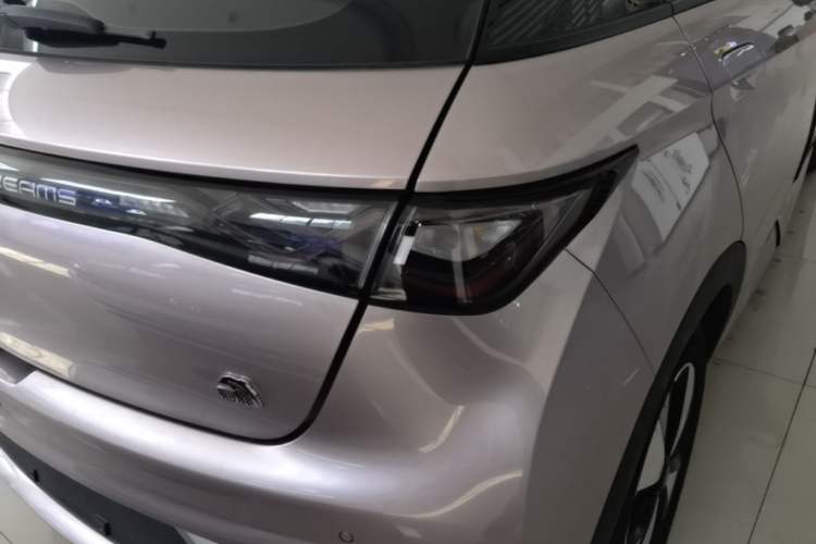 Used BYD Dolphin 2023 420 km Free Version Exterior 3