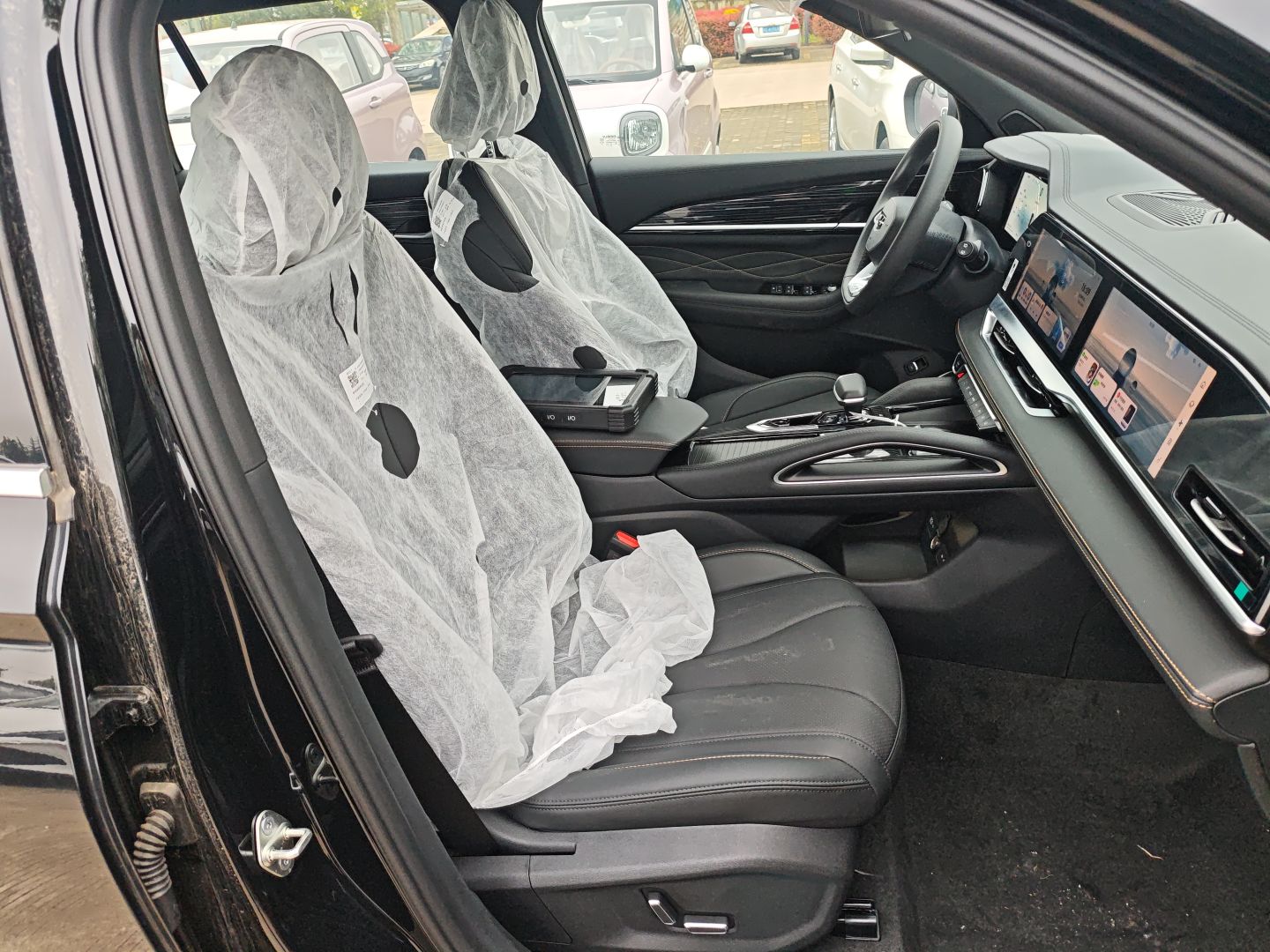 Geely Auto Monjaro L 2024 2.0TD DCT EVO Two-Wheel Drive Long-Range Version — снимка 19