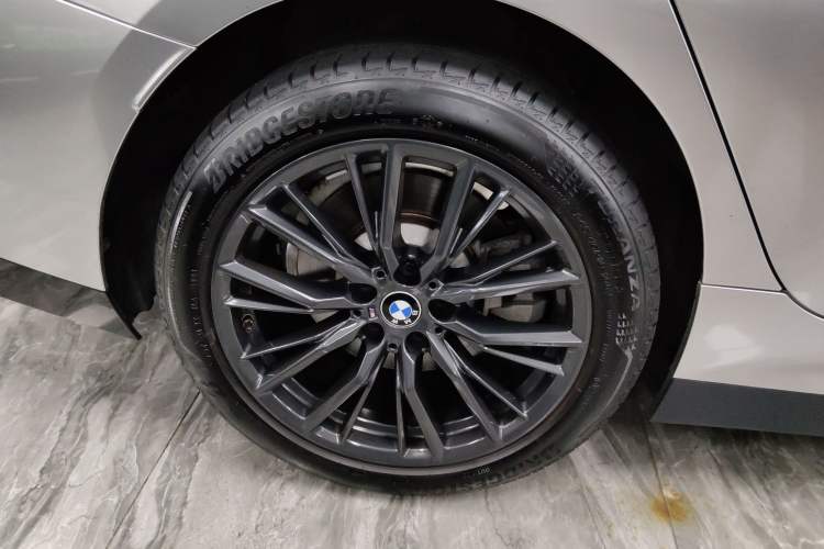 Used BMW i3 2024 eDrive 35 L
