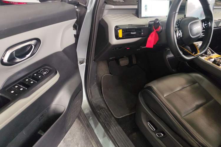 Used AION Y 2022 70 Enjoyment Edition Lithium Iron Phosphate Driver Seat