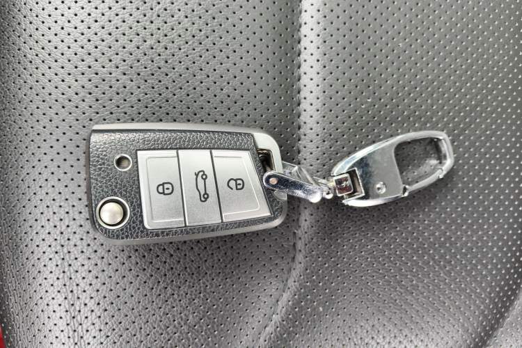 Used Volkswagen Tiguan L 2021 330TSI Automatic Two-Wheel Drive R-Line Flagship Edition