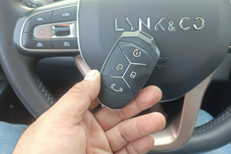 Used Lynk & Co 01 2017 2.0T Two-Wheel Drive Pro Edition
