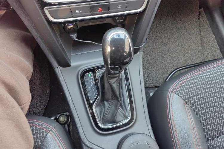 Used Chery Tiggo 3 2016 1.6L CVT ZhiShang Edition Gear Lever