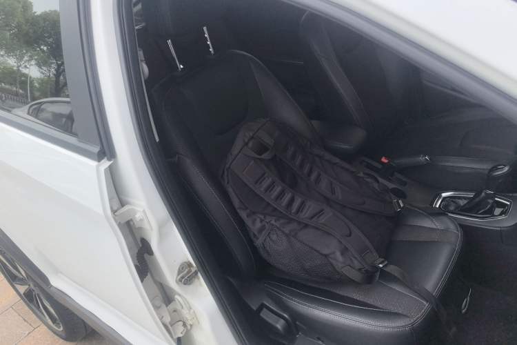 Used Chery Tiggo 3X 2018 1.5L Automatic Luxury Edition Right Front Seat