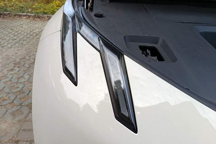 Used Lynk & Co Z20 2025 530 km Range Rear-Wheel Drive Pro
