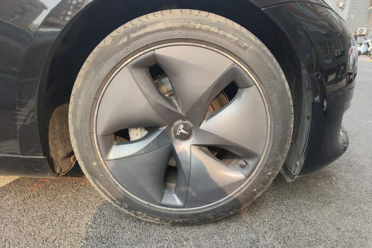 Used Tesla Model 3 2020 Revised Version Standard Range Rear-Wheel Drive – Upgraded Edition
