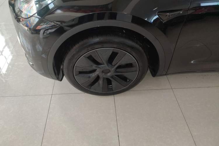 Used Tesla Model Y 2023 Rear-Wheel-Drive Version