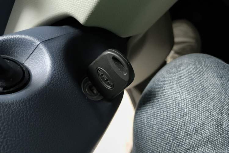 Used SRM New Energy E3L 2025 Ningde 53.58kWh 365KM Practical Bus
