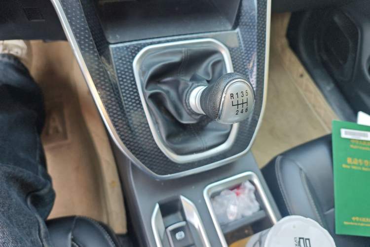 Used Haval M6 2021 PLUS 1.5T Manual Luxury Smart Connectivity Model