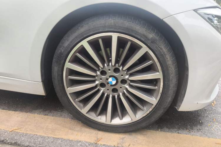 Used BMW 3 Series 2019 320Li Fashion Model
