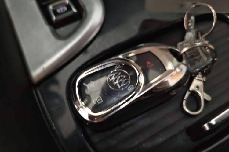 Used Buick Envision 2014 28T Four-Wheel Drive Elite Model