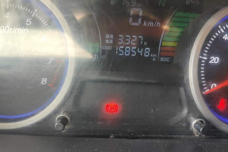 Used Ruichi EC35 2020 EC35 II Standard Edition 38.7 kWh Odometer Close Up