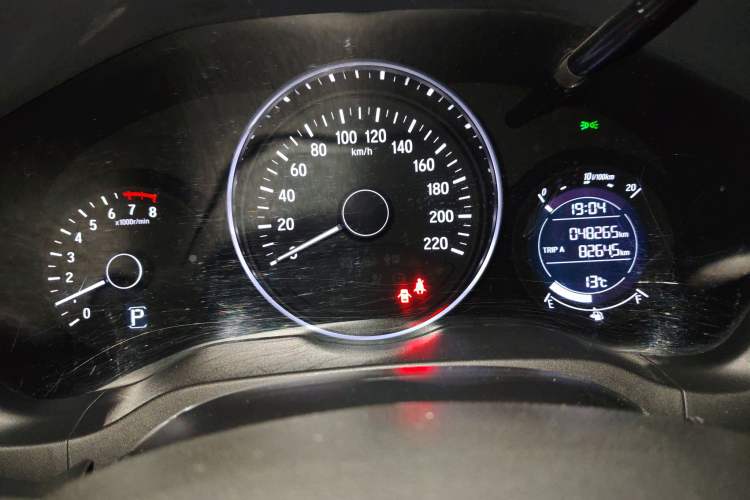 Used Honda Vezel 2020 1.5L CVT Pioneer Edition