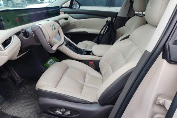 Used IM LS6 2023 Max Extended-Range Version
