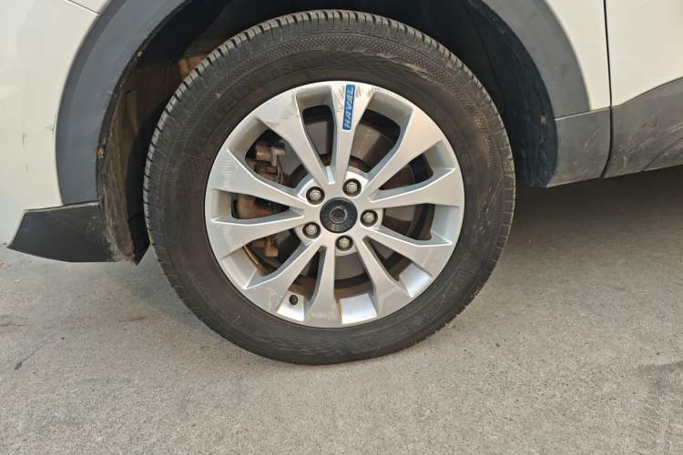 Used Haval H2s 2018 Blue Label 1.5T Dual-Clutch Comfort Model Left Front Wheel Hub