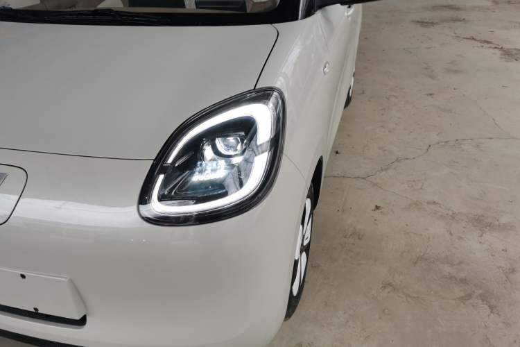 Used Wuling Hongguang MINIEV 2025 Four-Door Version Zhenxiang+ Edition Left Front Headlight