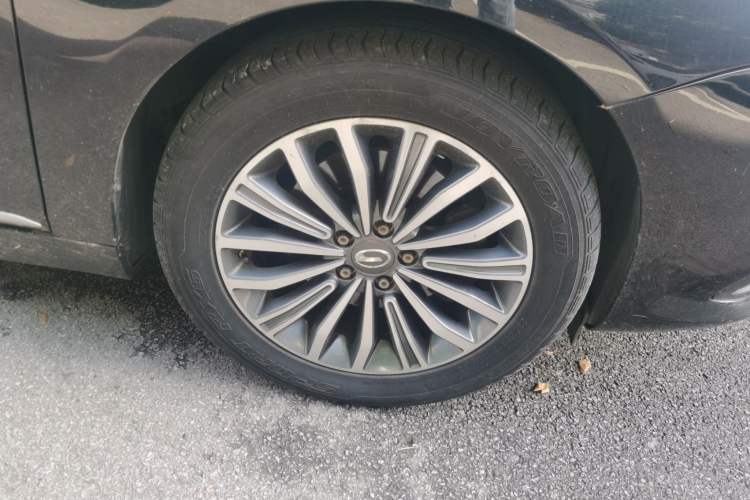 Used GAC Trumpchi GA8 2017 280T Deluxe Edition Right Front Wheel Hub