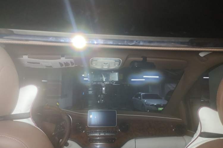 Used Mercedes-Benz V-Class 2018 V 260 L Prestige Extended Version China VI