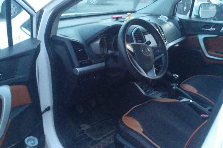 Used JAC Group Refine S3 2014 1.5L Manual Luxury Model Driver Seat