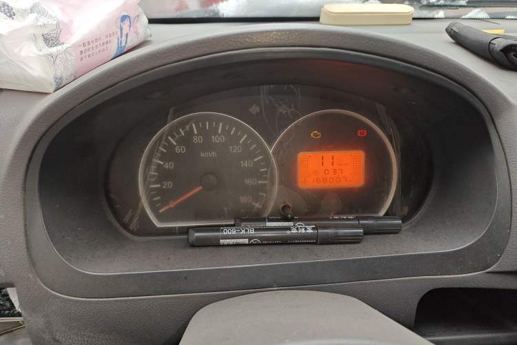 Used BAIC Weiwang 306 2011 1.3L base model 7 seats
